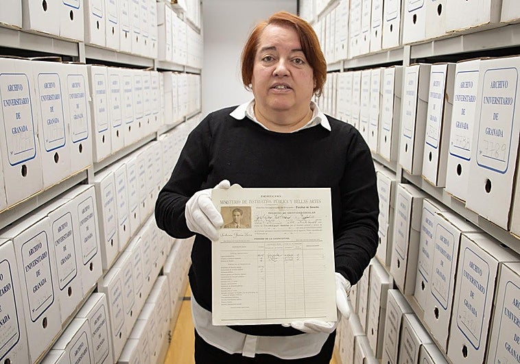 Las notas de los alumnos más ilustres de la Universidad de Granada